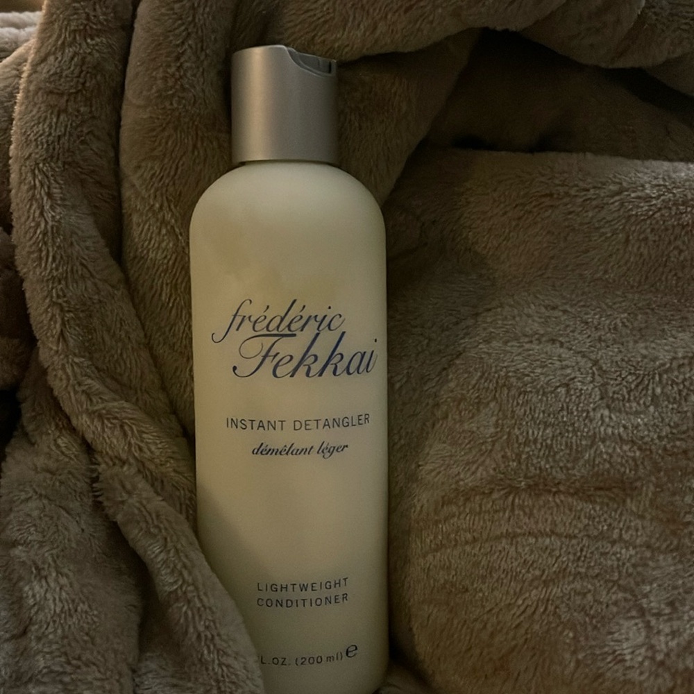 Frédéric Fekkai Instant Detangler Lightweight Conditioner: Brand New!